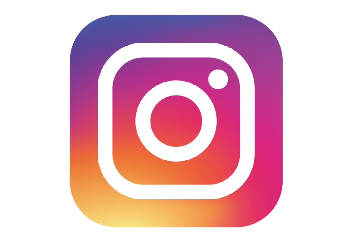 Instagram、Facebook公式アカウント開設しました！